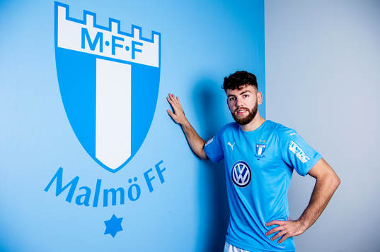 Malmö FF presenterar Erdal Rakip som ny spelare