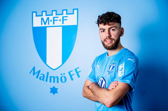Malmö FF presenterar Erdal Rakip som ny spelare