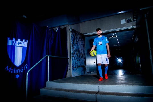 Malmö FF presenterar Erdal Rakip som ny spelare
