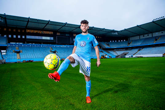 Malmö FF presenterar Erdal Rakip som ny spelare
