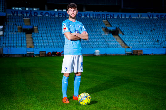 Malmö FF presenterar Erdal Rakip som ny spelare