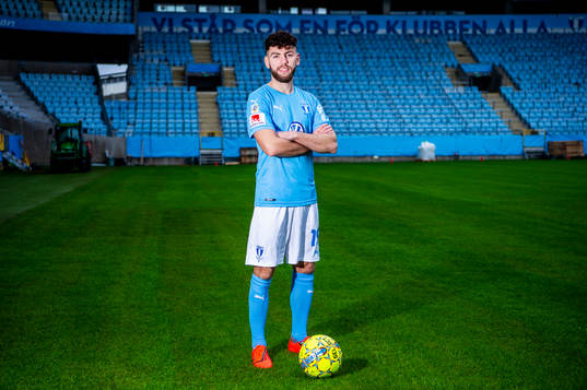 Malmö FF presenterar Erdal Rakip som ny spelare