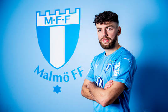 Malmö FF presenterar Erdal Rakip som ny spelare