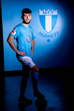 Malmö FF presenterar Erdal Rakip som ny spelare