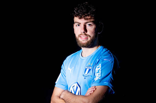 Malmö FF presenterar Erdal Rakip som ny spelare