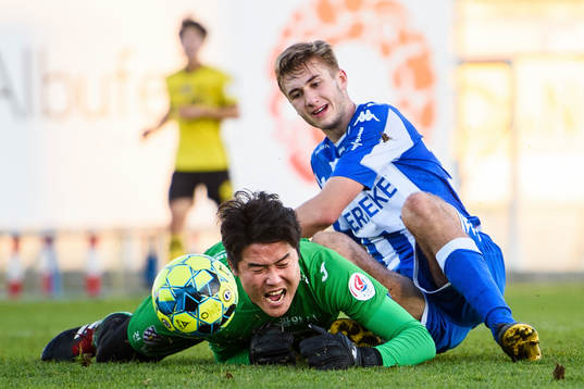 IFK Göteborgs Benjamin Nygren med målchans mot Jeonnam