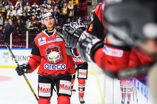 Malmö Redhawks Max Görtz jublar