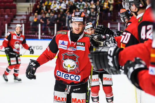 Malmö Redhawks Carl-Johan Lerby jublar