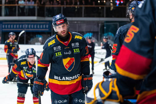 Djurgårdens Dick Axelsson  deppar