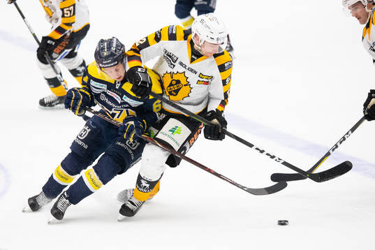 s Christoffer Törngren och Skellefteås Adam Pettersson