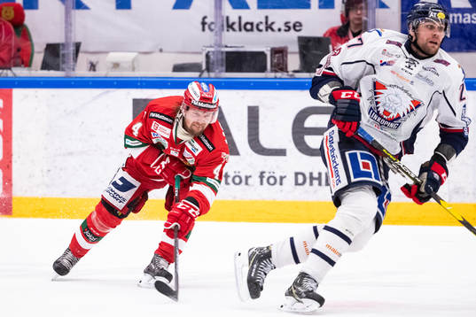 Moras Viktor Amnér och Linköpings Dan Pettersson