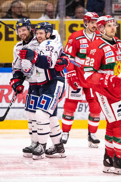 Linköpings Andrew Gordon jublar