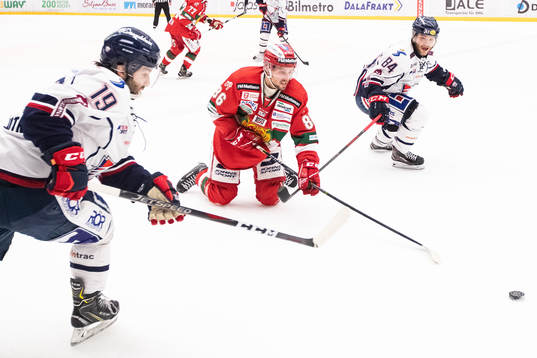Linköpings Joe Whitney och Moras Mathias Bromé och