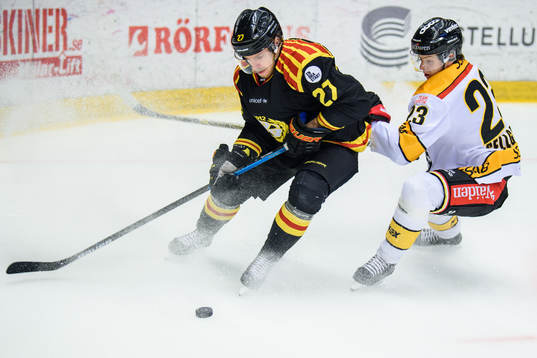 Brynäs Emil Forslund och Luleås Jesper Sellgren