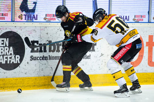 Brynäs Alexander Bjurström och Luleås Daniel Sondell
