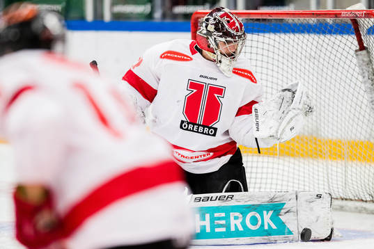 Örebros målvakt Isac Ohlsson
