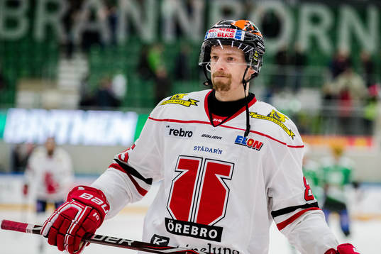 Örebros Tyson Spink deppar