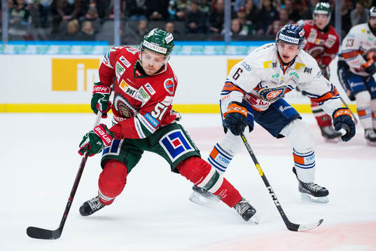 Frölundas Mats Rosseli Olsen och Växjös Linus Högberg