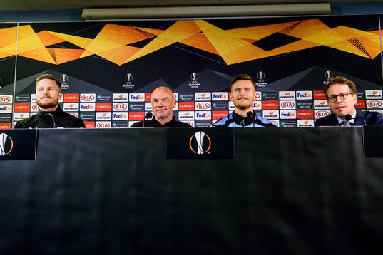 Lasse Nielsen Uwe Rösler, head coach, Arnor Traustason and