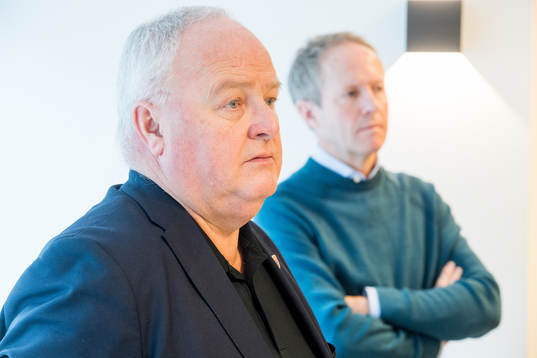 Terje Svendsen, President, and Pål Bjerketvedt, General