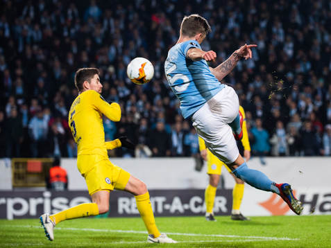 Sören Rieks of Malmö FF with a shot