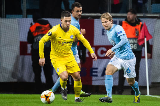 Eden Hazard of Chelsea and Oscar Lewicki of Malmö FF