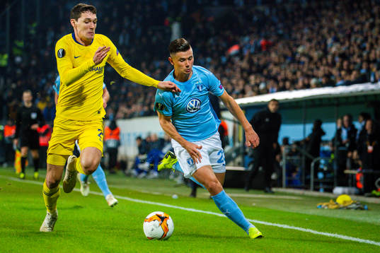 Davide Zappacosta of Chelsea and Marcus Antonsson of Malmö