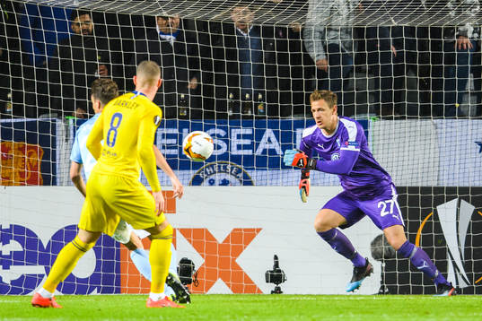 Goalkeeper Johan Dahlin of Malmö FF
