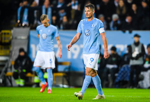 Markus Rosenberg of Malmö FF looks dejected
