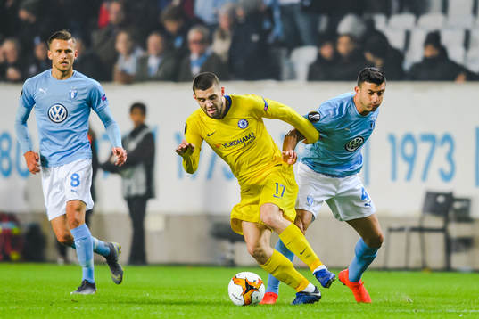 Mateo Kovacic of Chelsea and Behrang Safari of Malmö FF