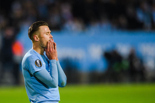 Arnór Ingvi Traustason of Malmö FF looks dejected