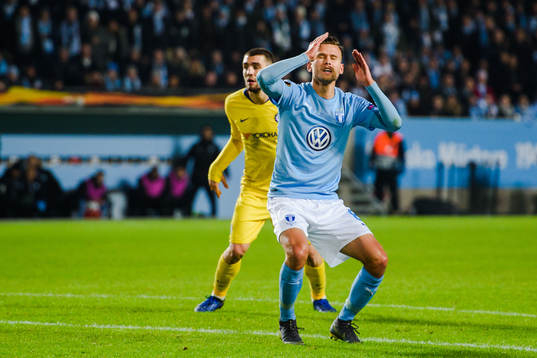 Arnór Ingvi Traustason of Malmö FF looks dejected