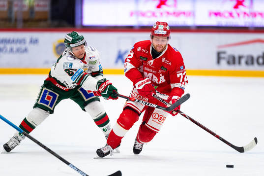 Frölundas Ryan Lasch och Timrås Sebastian Ohlsson