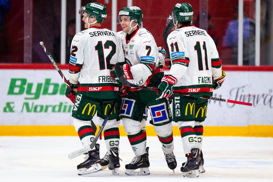 Timrås Morten Madsen jublar