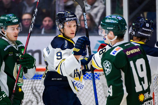 s Didrik Strömberg jublar
