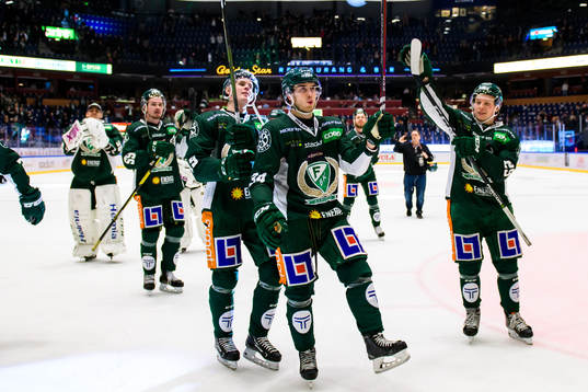 Färjestads Carl Jakobsson, Michael Lindqvist och Oskar