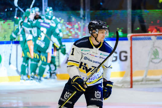 s Simon Önerud deppar
