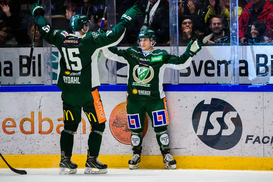 Färjestads Marcus Nilsson jublar