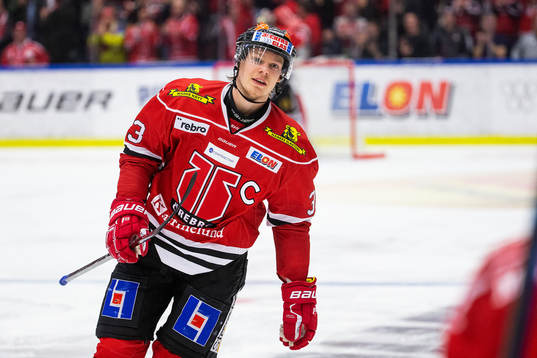 Örebros Christopher Mastomäki jublar