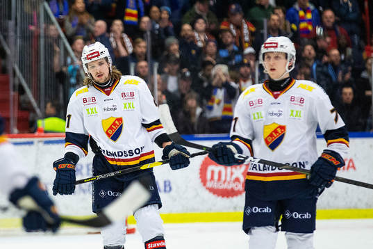 Djurgårdens Axel Jonsson Fjällby och Jonathan Davidsson