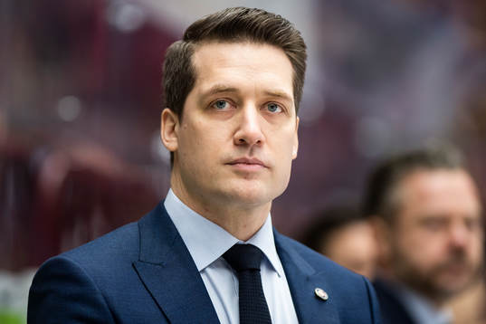 Växjös tränare Sam Hallam