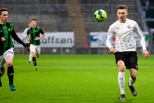 Örebros Jake Larsson