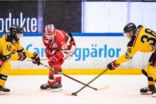 Luleås Einar Emanuelsson och Moras Nils Carnbäck och