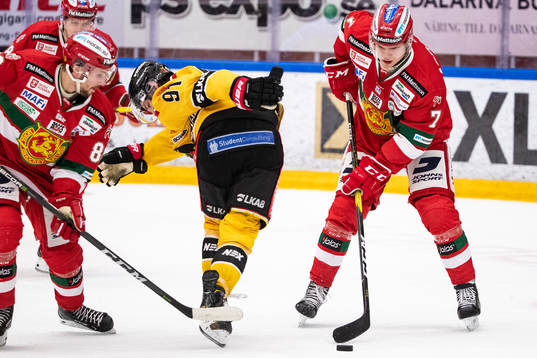Moras Mathias Bromé och Luleås Austin Farley och Moras