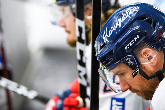 Linköpings Derek Roy deppar