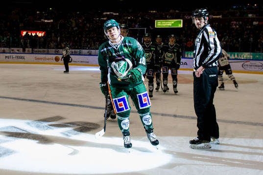 Färjestads Marcus Nilsson jublar