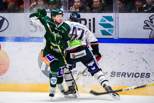 Färjestads Alexander Reichenberg och Linköpings Anton