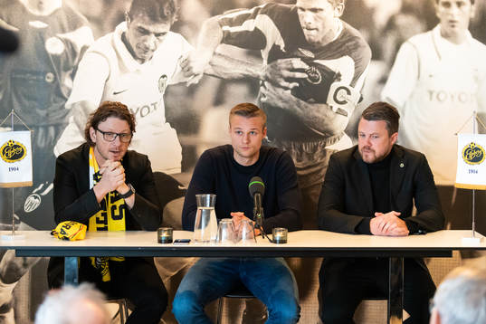 klubbchef Stefan Andreasson, Stian Rode Gregersen och