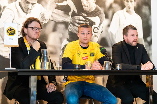 Klubbchef Stefan Andreasson, Stian Rode Gregersen och