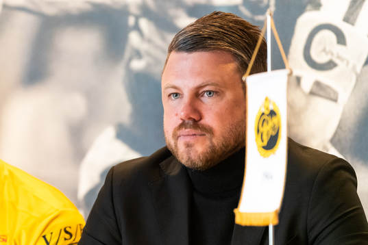 Manager Jimmy Thelin